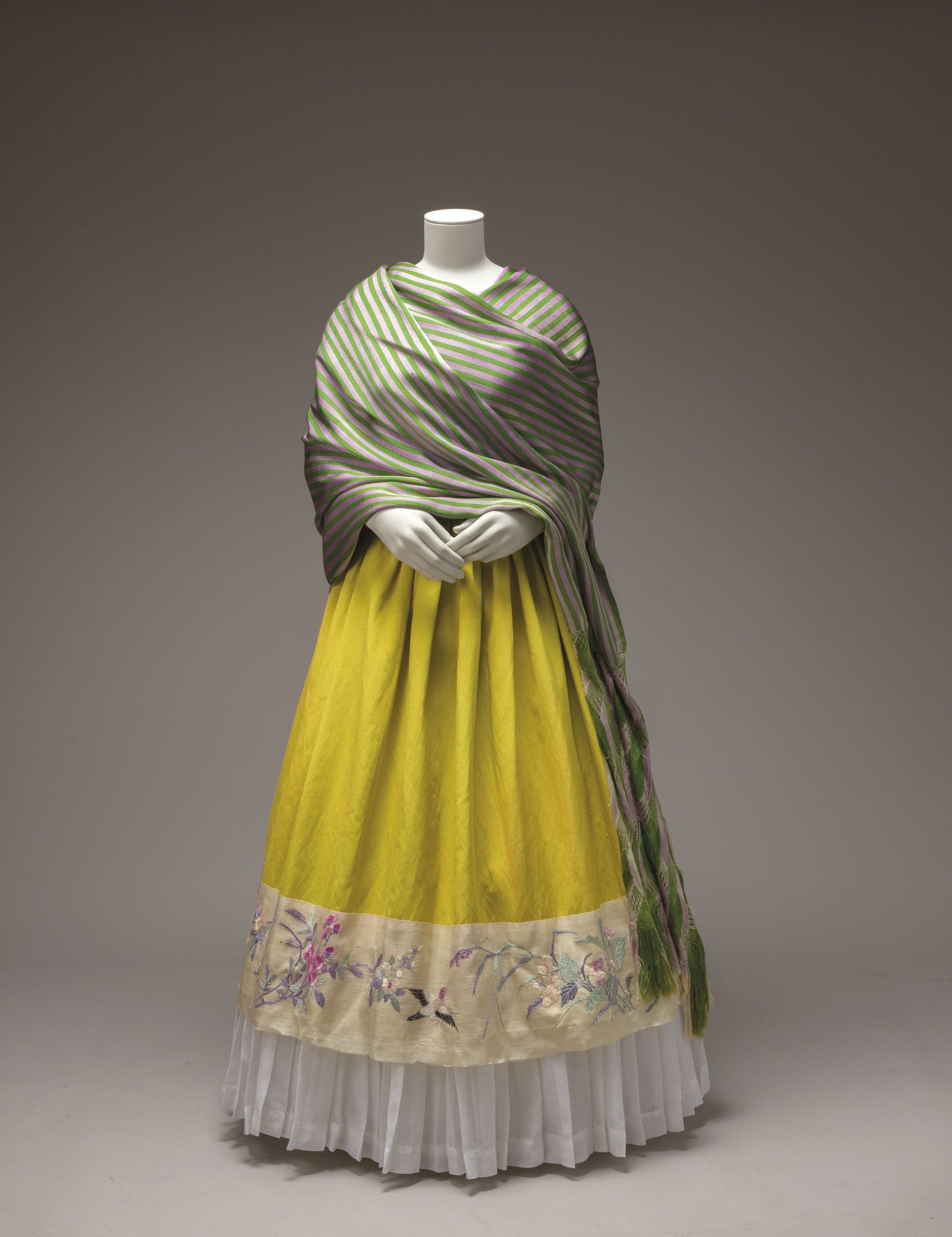 Editorial RM Frida Kahlo - Her Universe Photobook