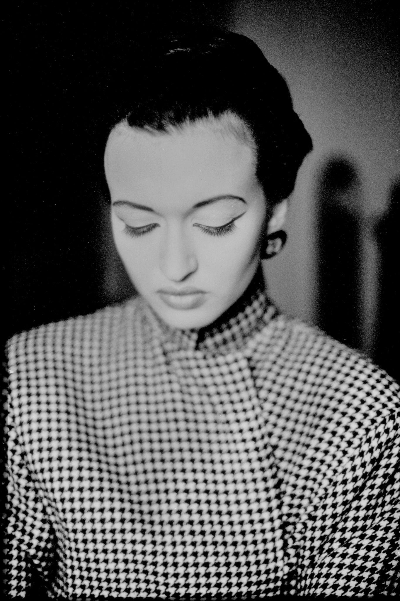 Lightworks Herringbone Beauty Photograph