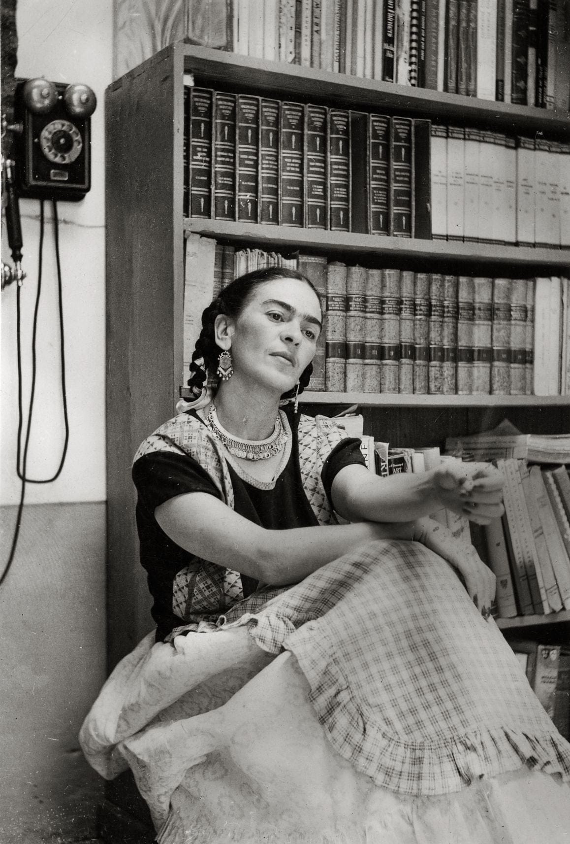 Editorial RM Frida Kahlo - Her Universe Photobook