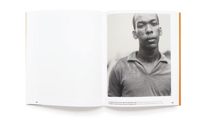 Editorial RM Regards des Femmes Photobook