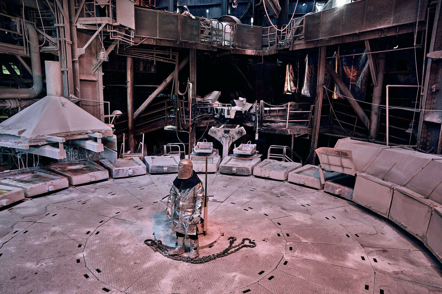 Editorial RM The Serpent’s Trail Photobook